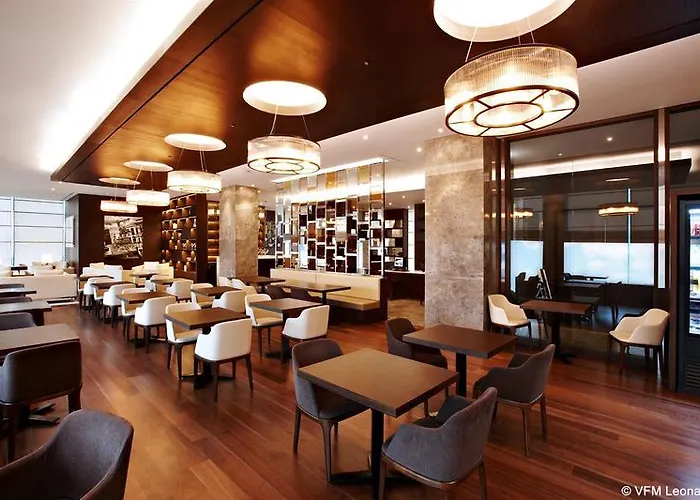 Namdaemun Palace 3*
